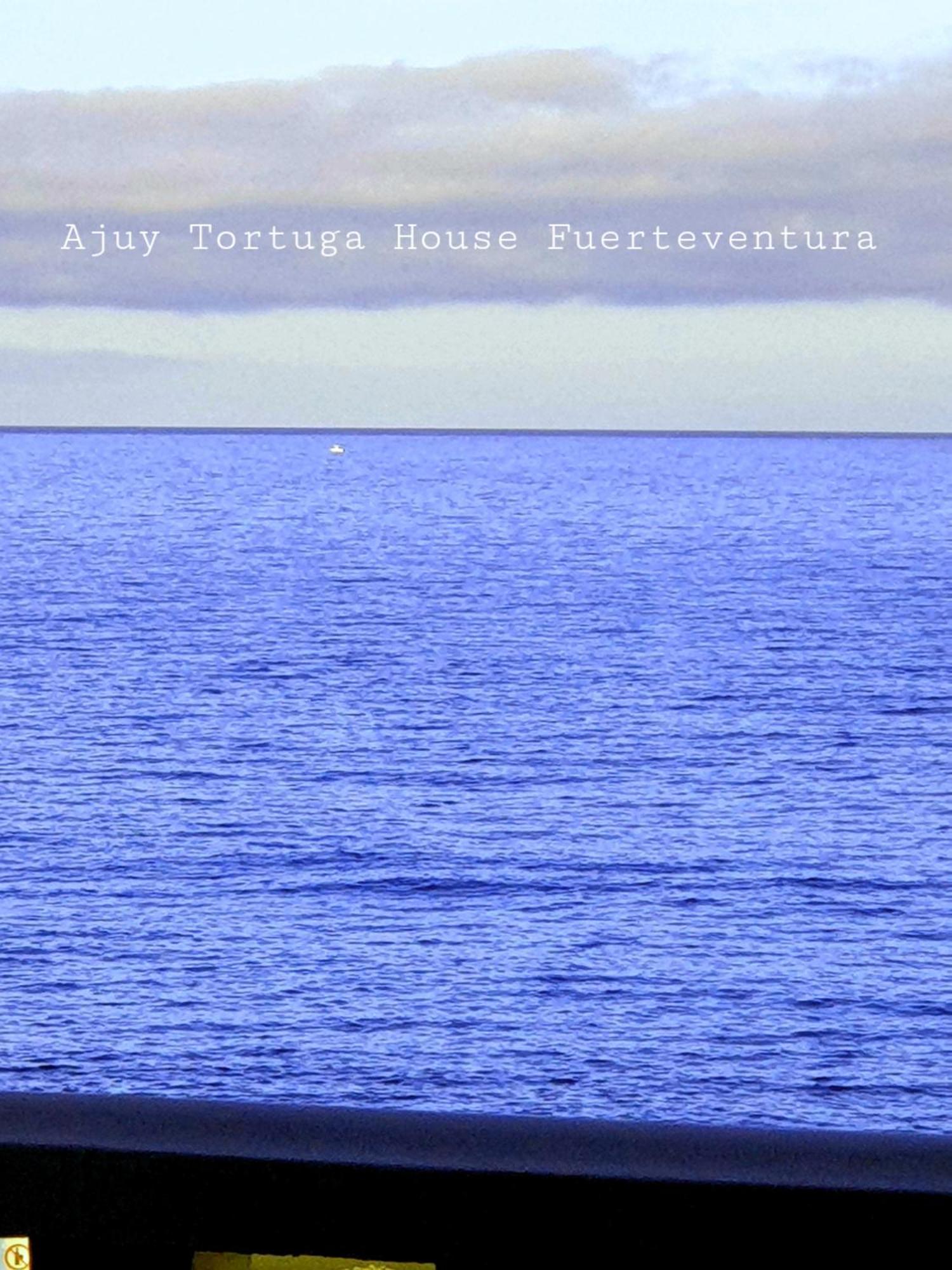 Ajuy Tortuga House Apartment Luaran gambar