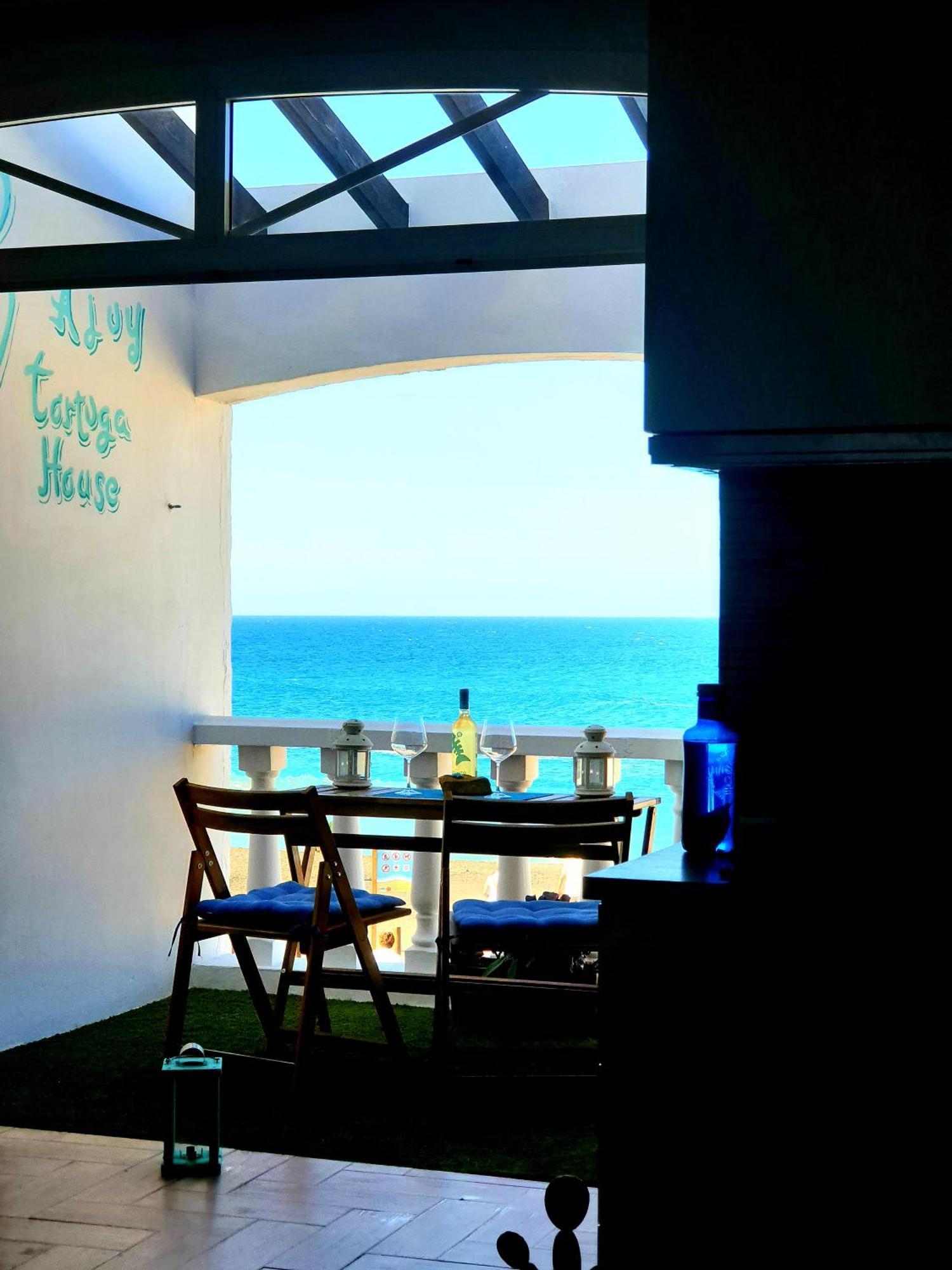 Ajuy Tortuga House Apartment Luaran gambar