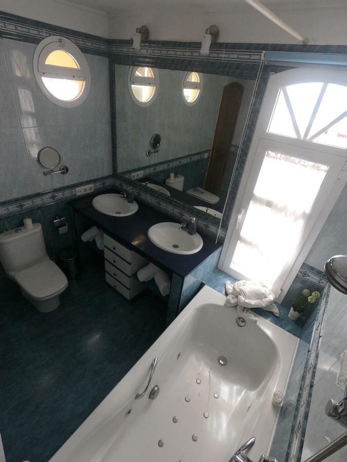 Ajuy Tortuga House Apartment Luaran gambar